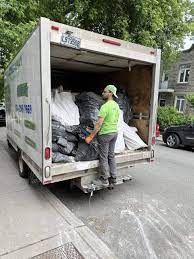 Best Moving and Downsizing Cleanouts  in Aledo, IL